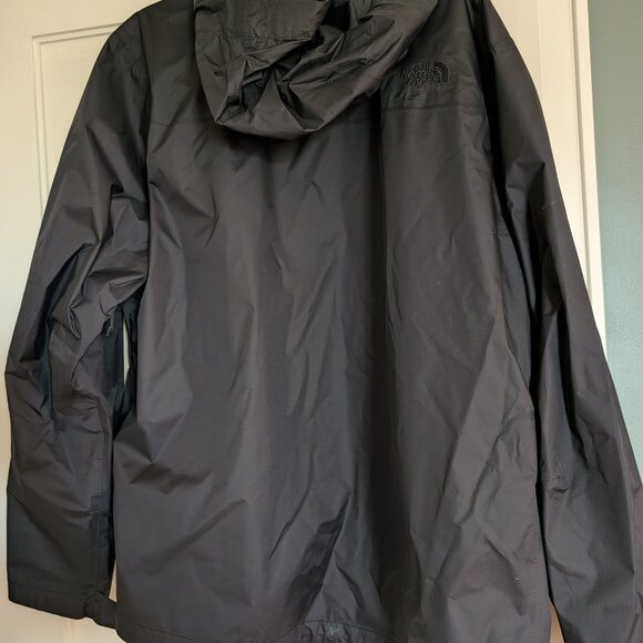 The North Face Men's Hooded Rain Jacket- Size L - Picture 3 of 6